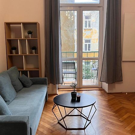 St Gertruda Apartment Free Parking Citybeat#2 Krasków Eksteriør bilde