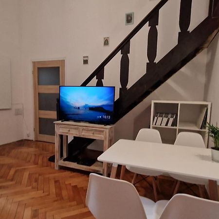 St Gertruda Apartment Free Parking Citybeat#2 Krasków Eksteriør bilde